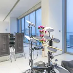 K Suites Tanjongpagar Cbd Ocean View